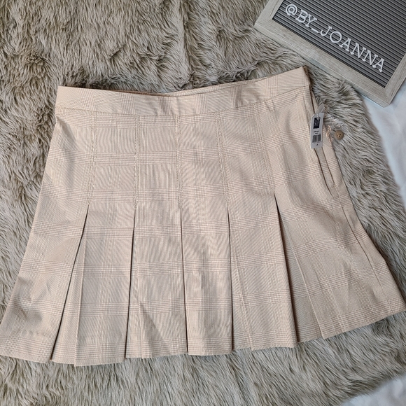 *GAP* Plaid Pleated Mini Skirt - Picture 1 of 3